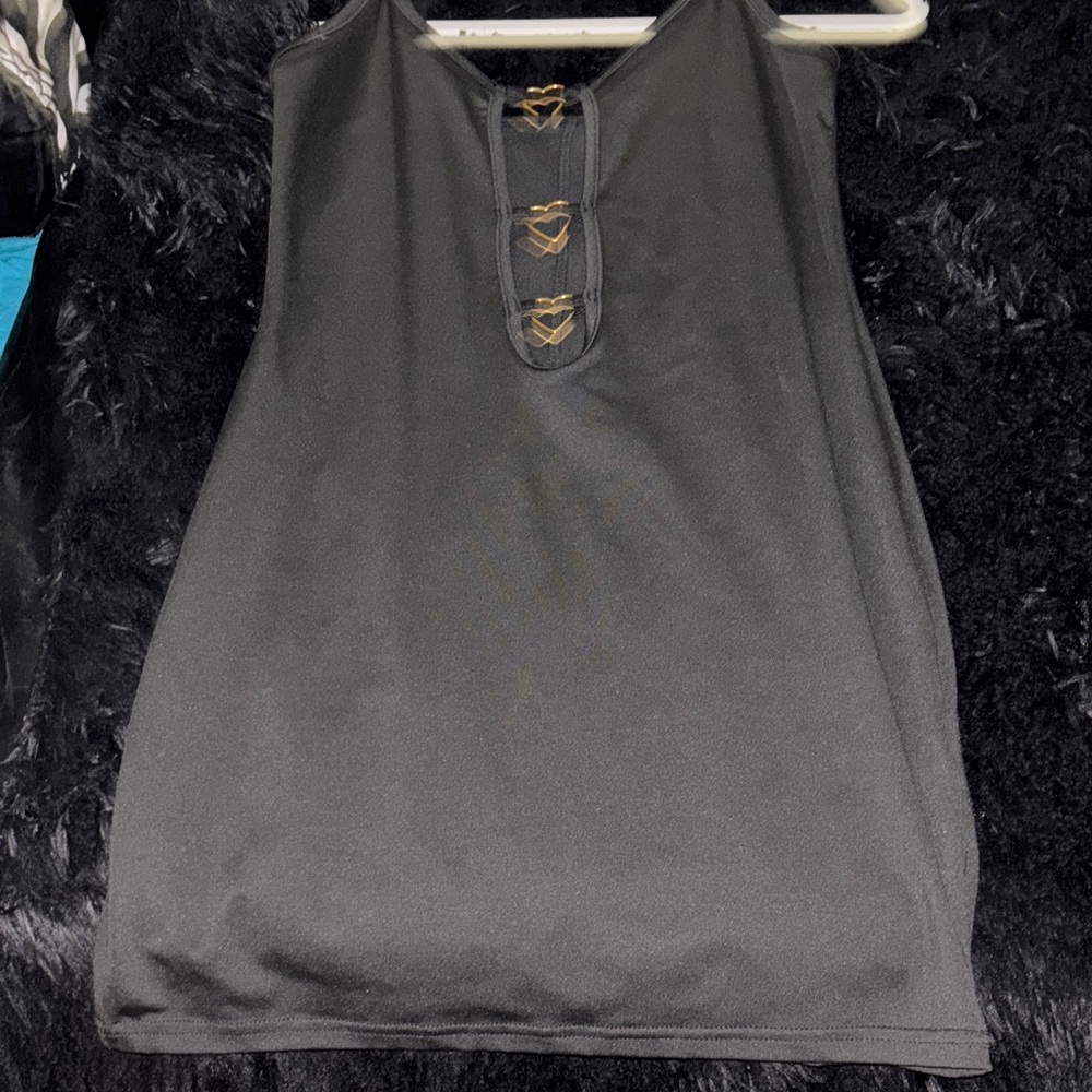 Black Sleeveless Top